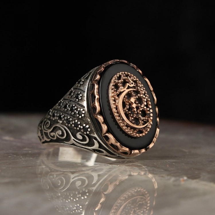 Hiç Yazılı Oniks Taşlı Gümüş Yüzük