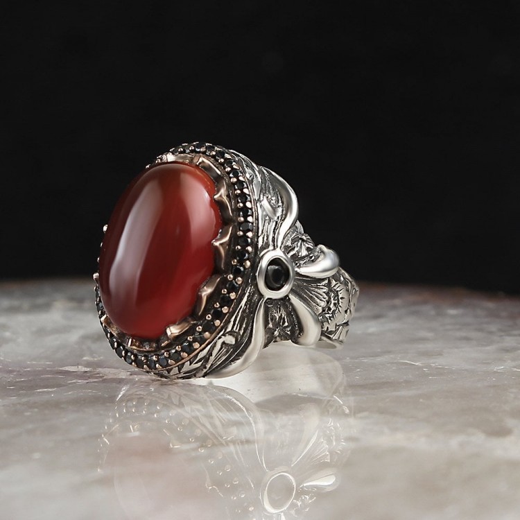 خاتم رجالي فضة بحجر العقيق الأحمر