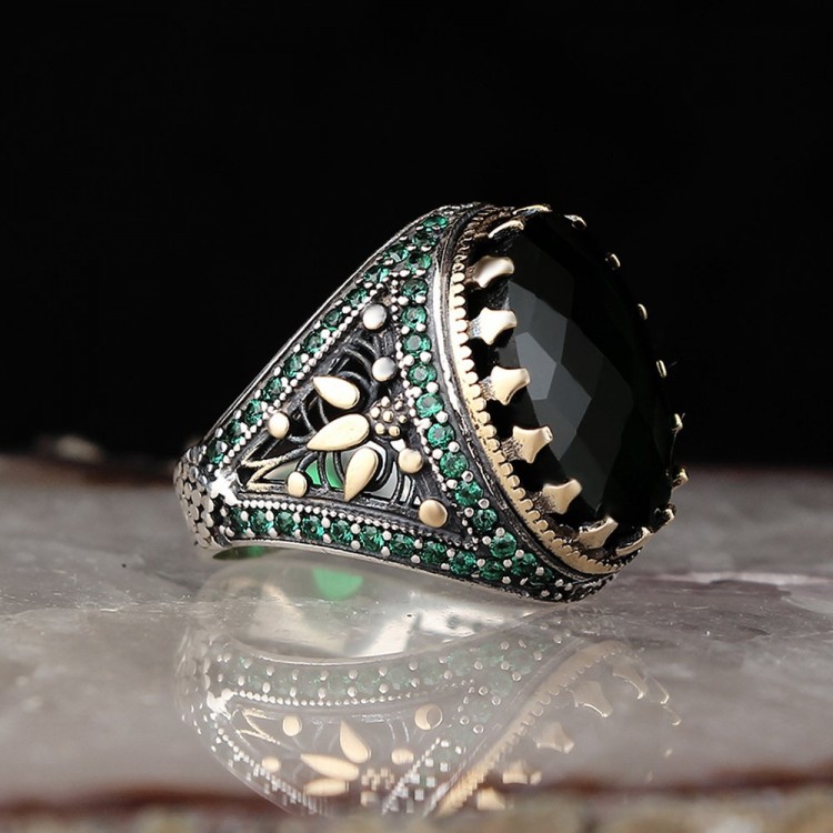 925 Sterling Silver Ring with Zircon Stone
