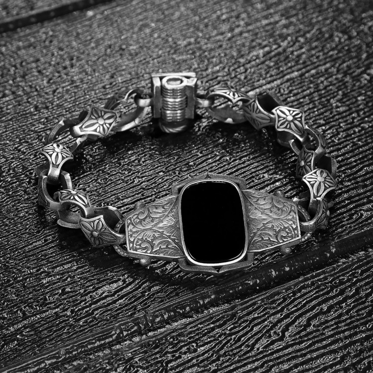 Hand Engraved  Onyx Stone Model 925 Sterling Silver Men's Bracelet