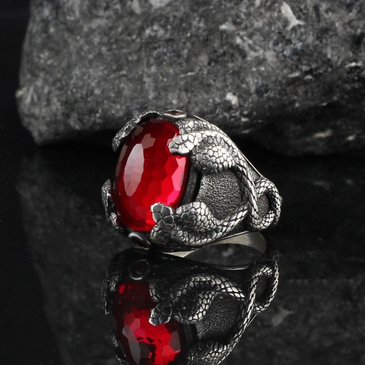 925 Sterling Silver Men's Ring with Cobra Model Zircon Stone 925 Sterling Silver Men's Ring with Cobra Model Zircon Stone