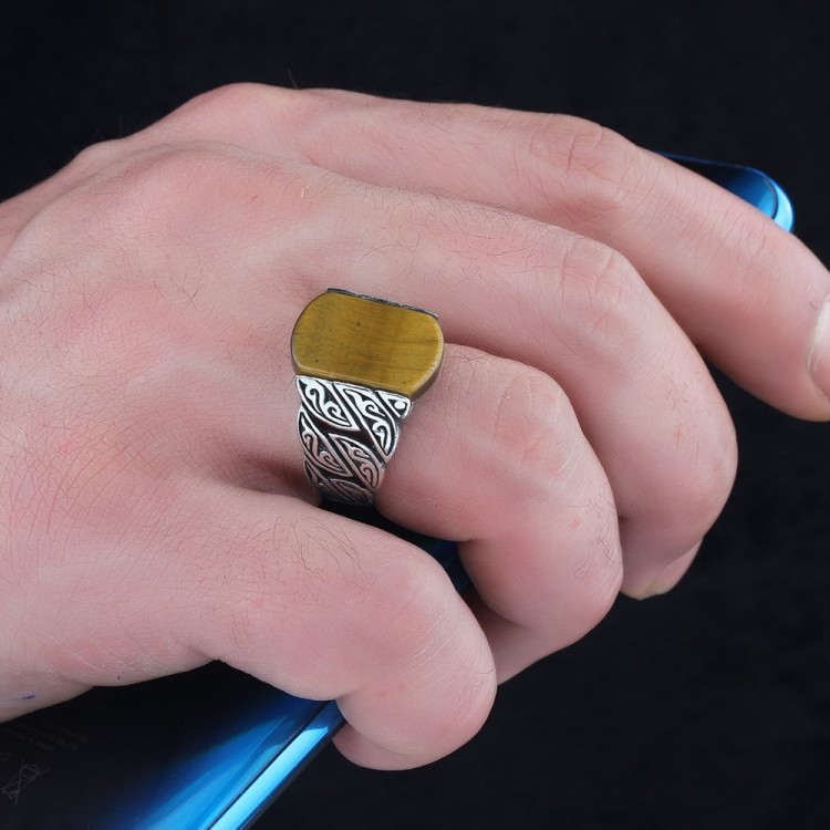 Kaplangözü Taşlı Desenli 925 Ayar Erkek Gümüş Yüzük