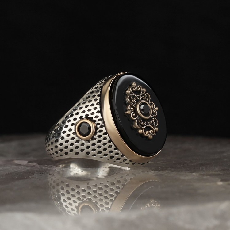 925 Sterling Silver Ring with Onyx Stone