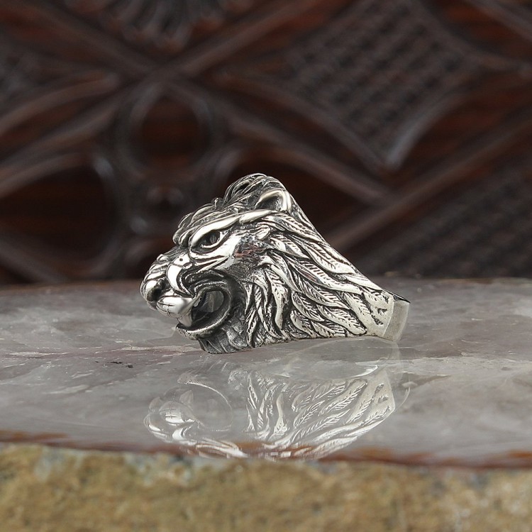 خاتم رجالي من الفضة الإسترلينية عيار 925 برمز الأسد