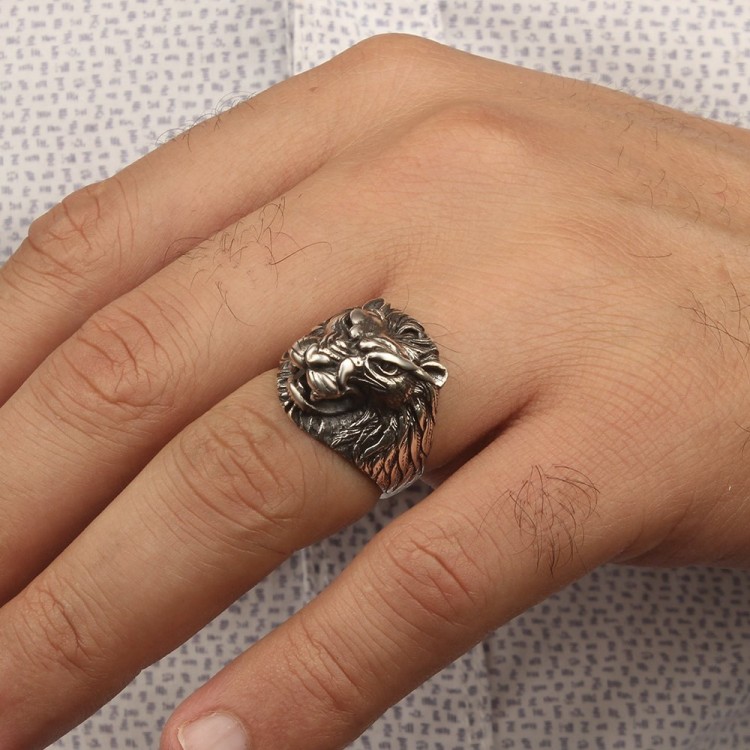 خاتم رجالي من الفضة الإسترلينية عيار 925 برمز الأسد