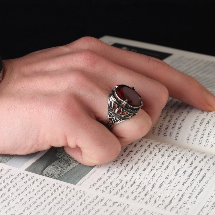 Kırmızı Zirkon Taşlı 925 Ayar Erkek Gümüş Yüzük