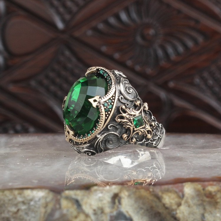 925 Sterling Silver Men's Ring with Crystal Cut Zircon Stone