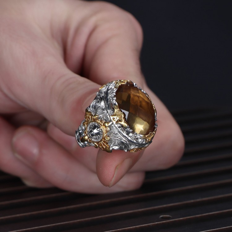 925 Sterling Silver Men's Ring with Rhodium Plated Zultanite Stone 925 Sterling Silver Men's Ring with Rhodium Plated Zultanite Stone