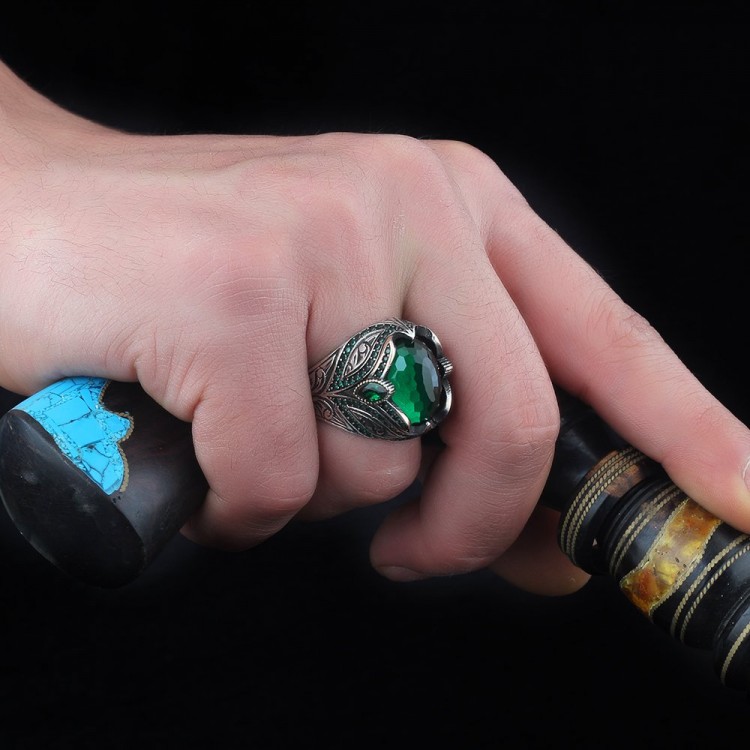 خاتم رجالي من الفضة بحجر العقيق المحفور يدويًا