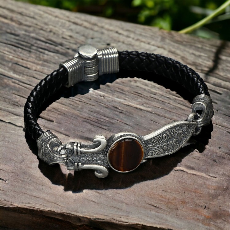 Pen Engraved Sword Model Tiger Eye Stone 925 Sterling Silver Men's Leather Bracelet Pen Engraved Sword Model Tiger Eye Stone 925 Sterling Silver Men's Leather Bracelet