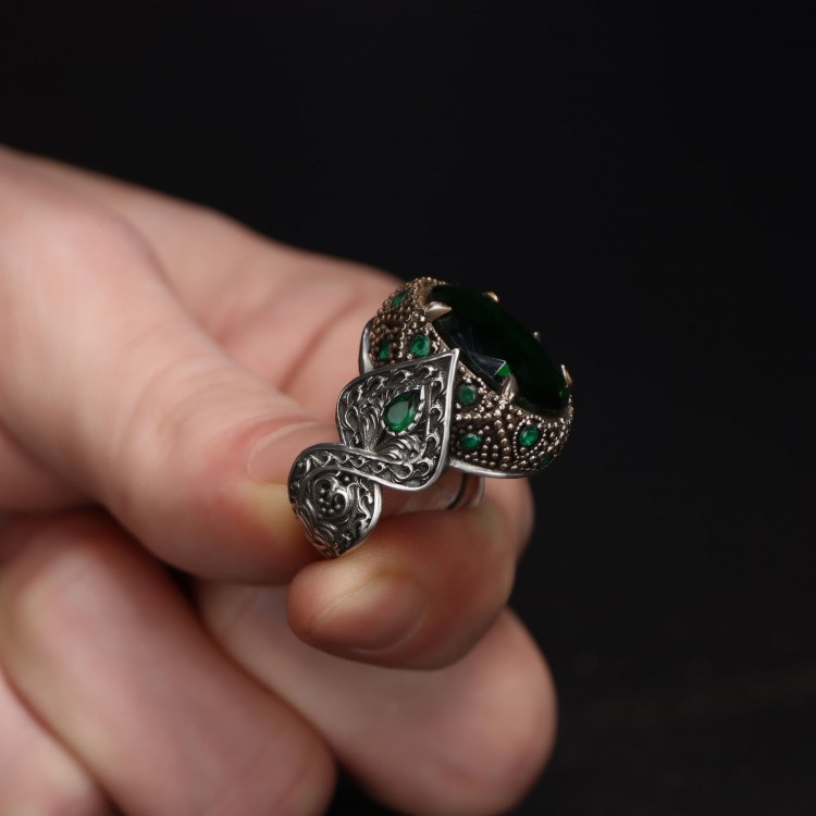 خاتم رجالي من الفضة الإسترلينية عيار 925 مرصع بحجر الزركون